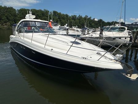 Sea Ray 390 Sundancer image