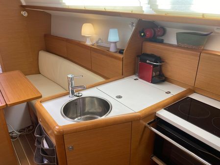 Jeanneau Sun Odyssey 33i image