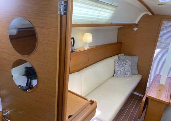 Jeanneau Sun Odyssey 33i image