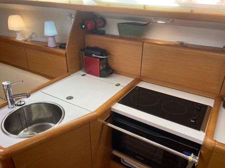 Jeanneau Sun Odyssey 33i image