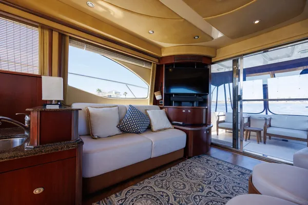 Sea-ray 52-SEDAN-BRIDGE image