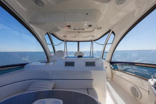 Sea Ray 52 Sedan Bridge image
