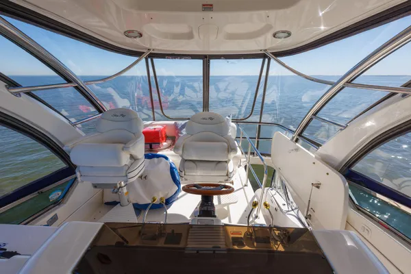Sea-ray 52-SEDAN-BRIDGE image