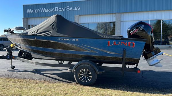 Lund 1775 Impact XS Sport