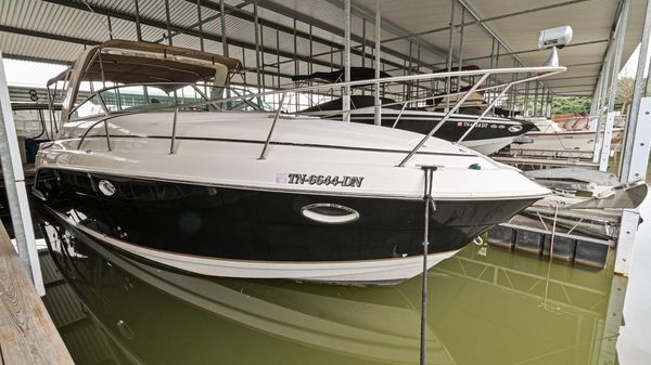 Rinker Fiesta Vee 290