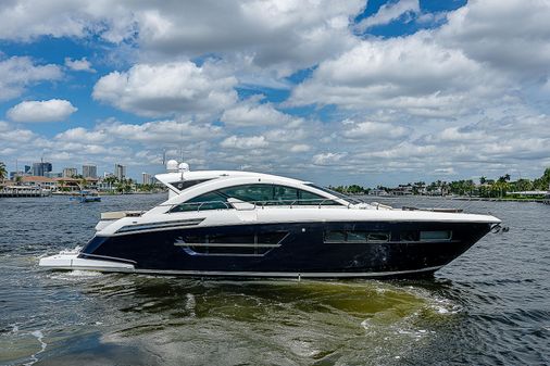 Cruisers Yachts 60 Cantius image