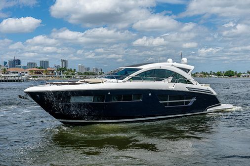 Cruisers Yachts 60 Cantius image