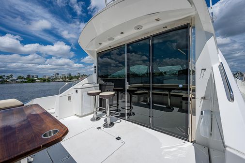 Cruisers Yachts 60 Cantius image