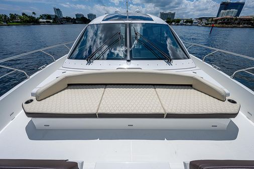 Cruisers Yachts 60 Cantius image