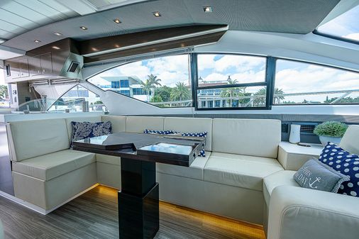 Cruisers Yachts 60 Cantius image