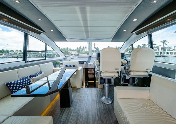 Cruisers Yachts 60 Cantius image