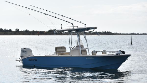 Carolina Skiff 24 Ultra Elite