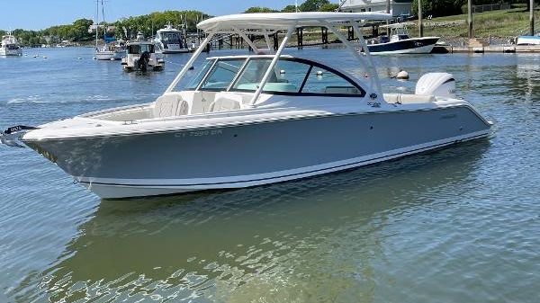 Pursuit DC 246 Dual Console 