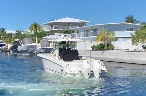 Boston Whaler 330 Outrage image