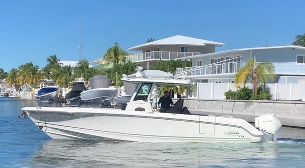 Boston Whaler 330 Outrage image