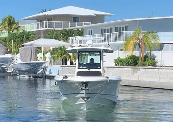 Boston Whaler 330 Outrage image