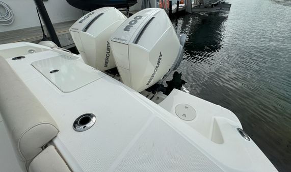 Boston Whaler 330 Outrage image