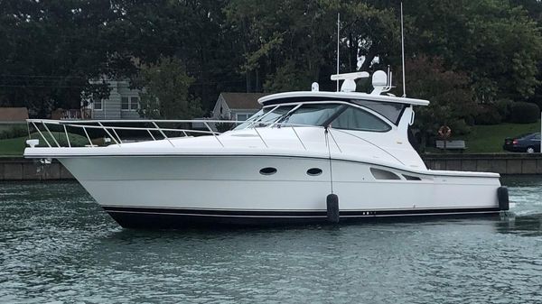 Tiara Yachts 4200 Open 