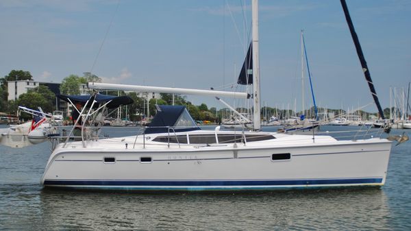 Hunter 36 