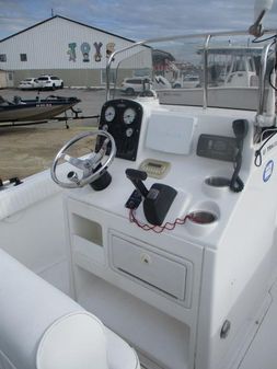 Sea-hunt ULTRA-210 image