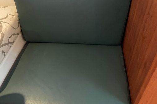 Mainship Pilot 30 image