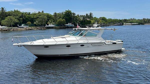 Tiara Yachts 3700 Open 