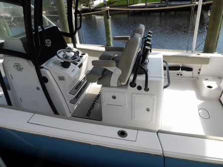 Sportsman Open 282 Center Console image