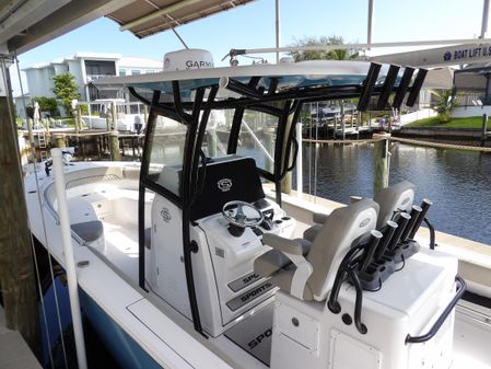 Sportsman Open 282 Center Console image