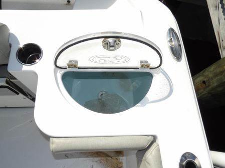 Sportsman Open 282 Center Console image