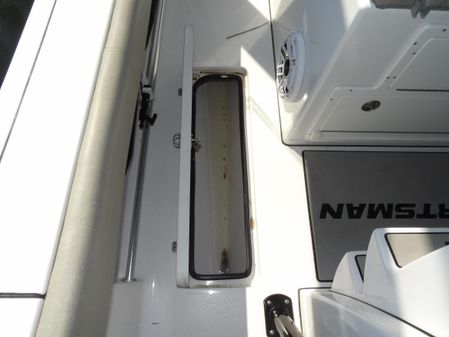 Sportsman Open 282 Center Console image