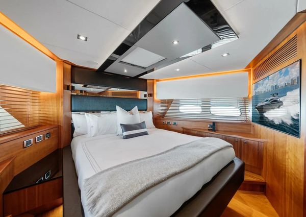 Sunseeker Predator 84 image