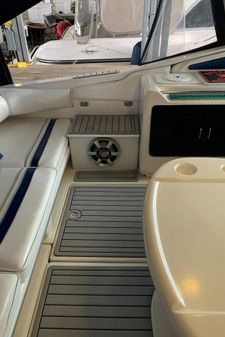 Sea Ray 440 image