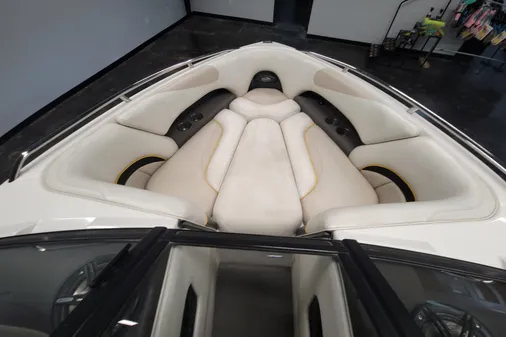 Malibu Wakesetter 23 LSV image