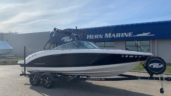Chaparral 23 SSi
