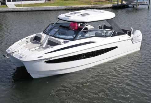 Aquila 32 Sport image