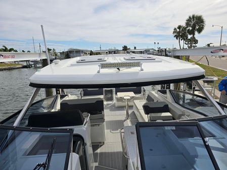 Aquila 32 Sport image