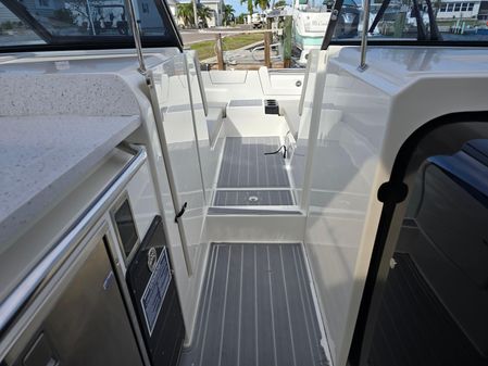 Aquila 32 Sport image