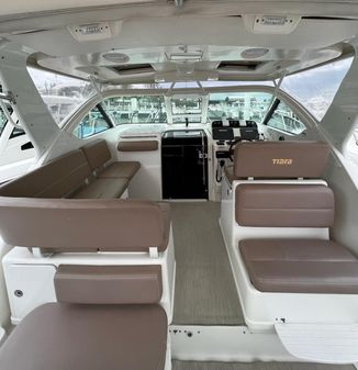 Tiara Yachts 3200 Open image