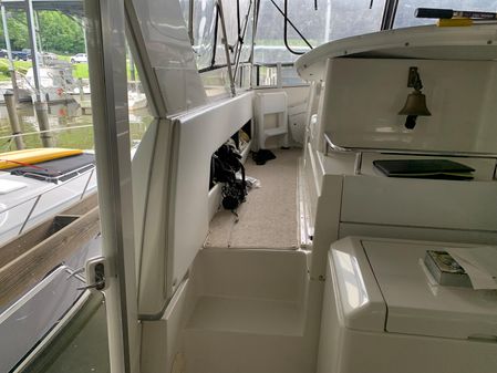 Carver 405 Motor Yacht image