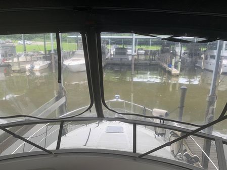 Carver 405 Motor Yacht image