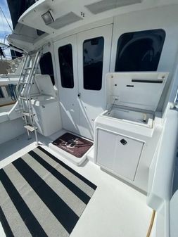 Luhrs 32 Flybridge image