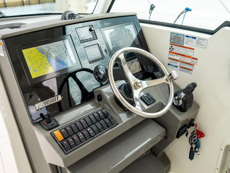 Pursuit DC 326 Dual Console image