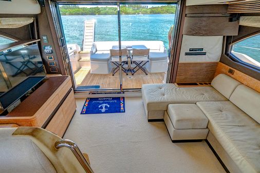 Azimut 54' Flybridge image