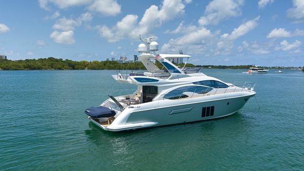 Azimut 54' Flybridge image