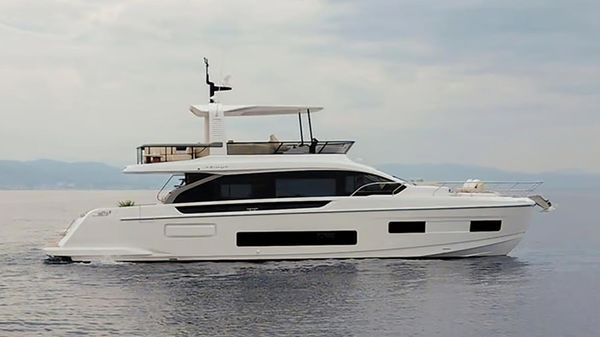 Azimut Fly 62 