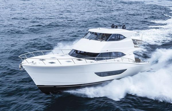 2025 Maritimo M64