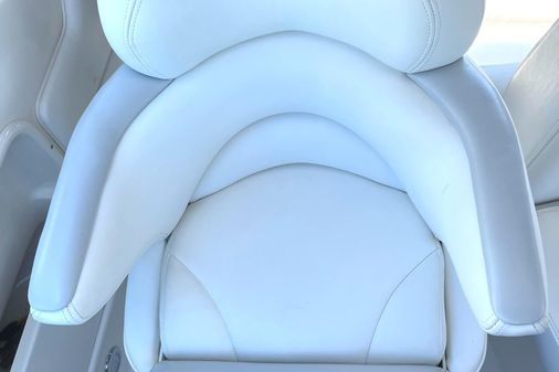 Sea Ray 380 Sundancer image