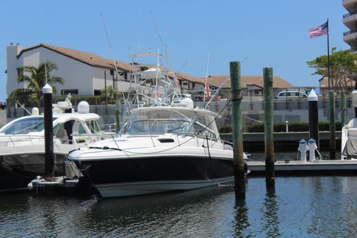 Intrepid 430 Sport Yacht image