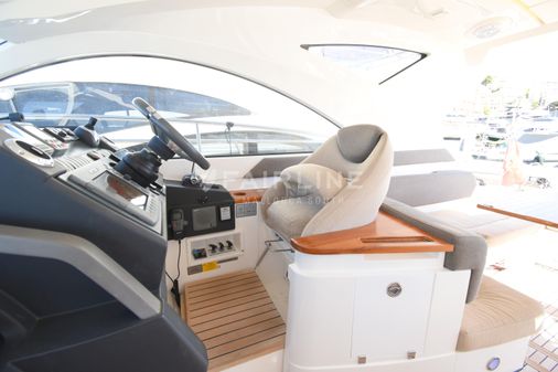 Fairline TARGA-44 image