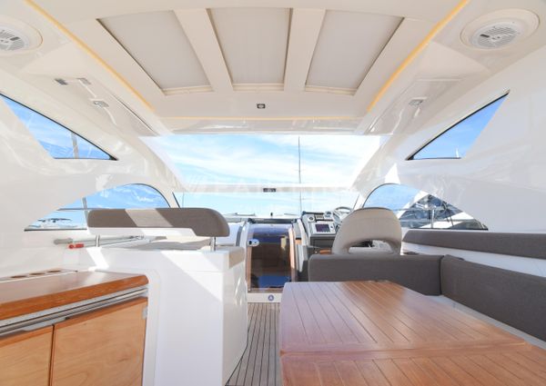 Fairline TARGA-44 image